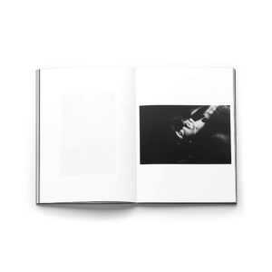 blackout-hitoshi-fugo-photography-marc-feustel-bureau-kayser-lartiere-2018